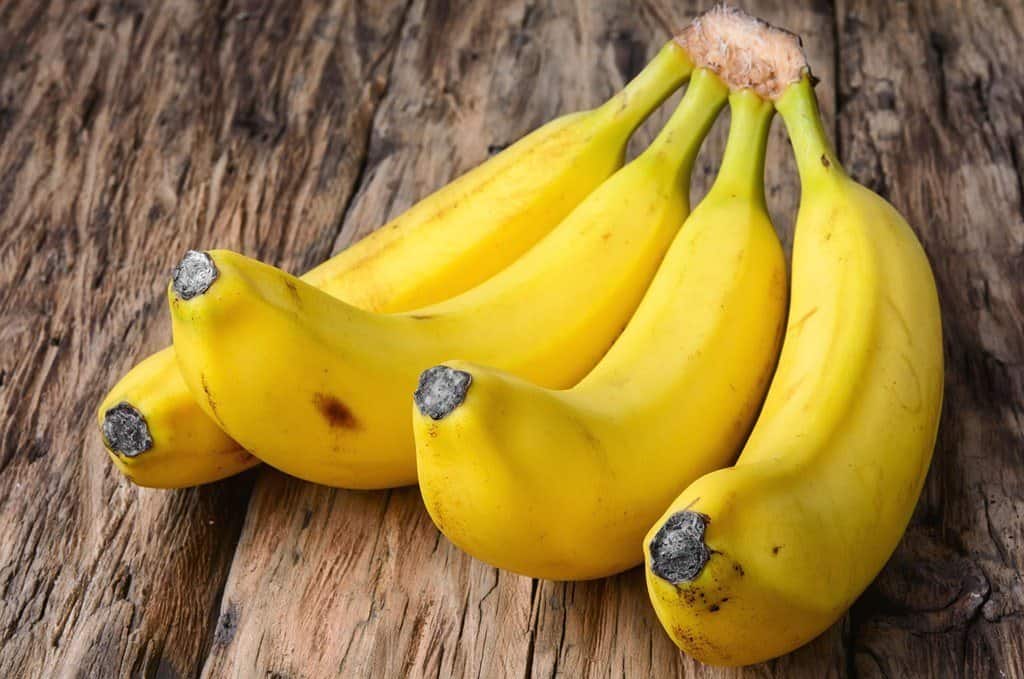 How To Tell When Bananas Are Ripe (And Good To Eat)